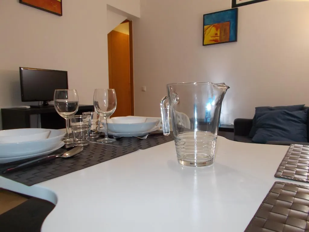 Your Home Sao Bento Apartment 141 Lisbon