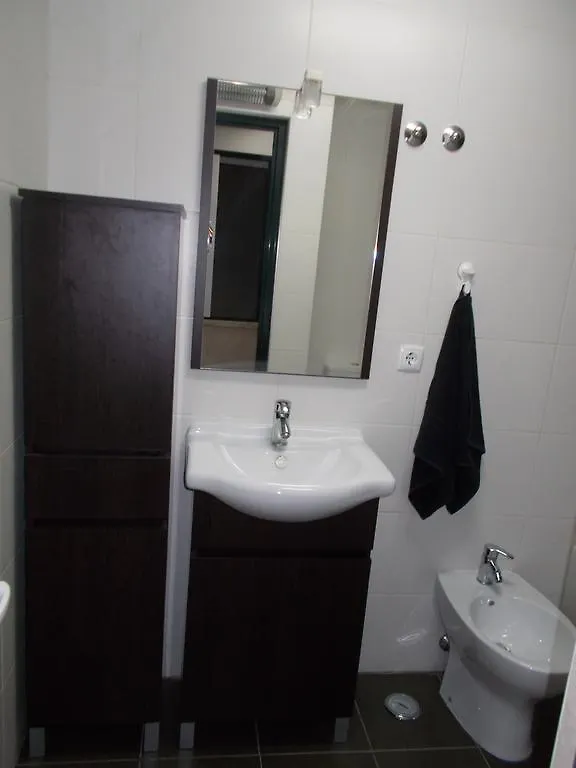 Your Home Sao Bento Apartment 141  Lisbon